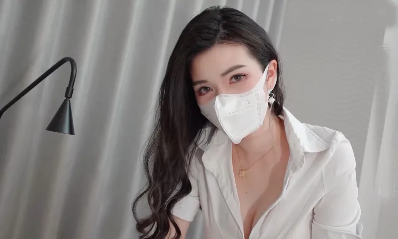 狐不妖 ｜ 职场反差婊卖身拜金💦浴火焚身跪求内射